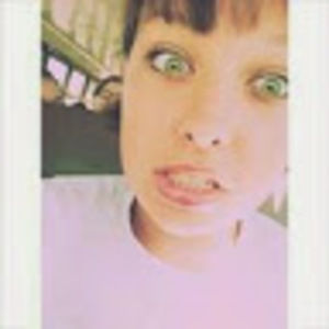 Meet your Posher, Kiana